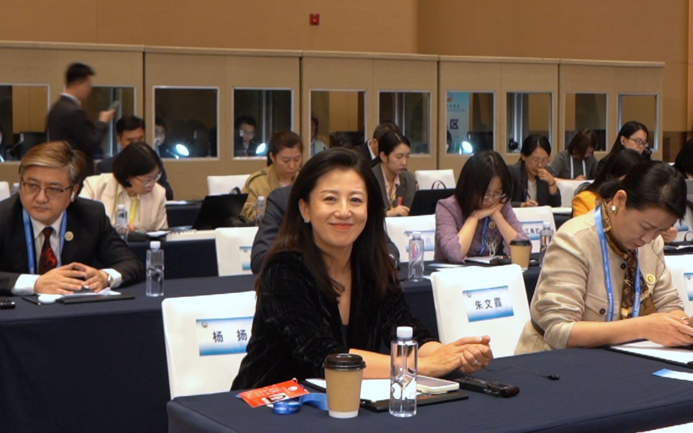 动员生理期, 不论如何选, 在赛后采访 动员生理期, 不论如何选, 在赛后采访