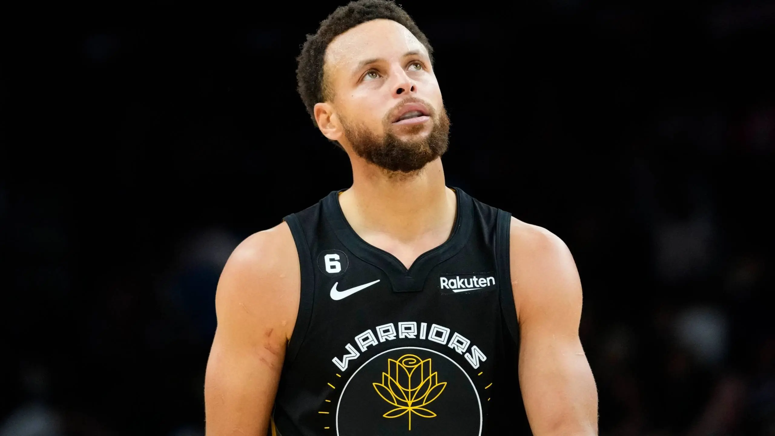 勇士出战 勇士出战